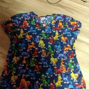 Scrubs cats and dogs wearing shoes